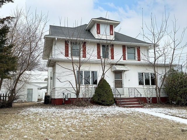 view of front of house