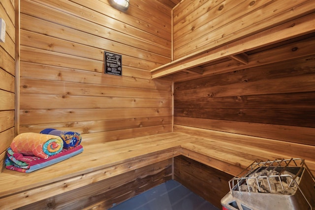 view of sauna / steam room