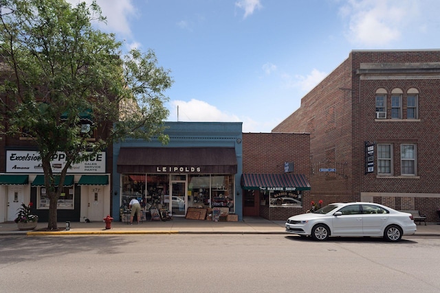 view of building exterior