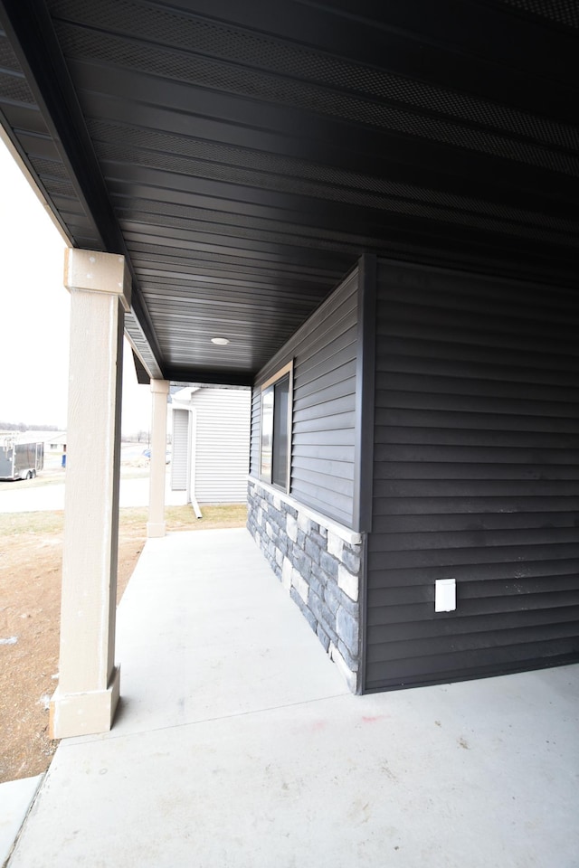 view of patio / terrace featuring covered porch