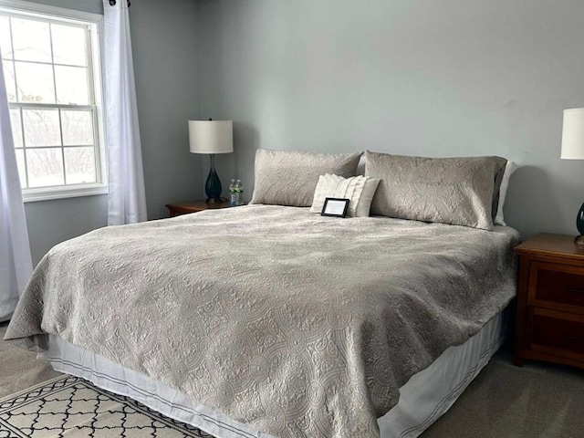 view of carpeted bedroom