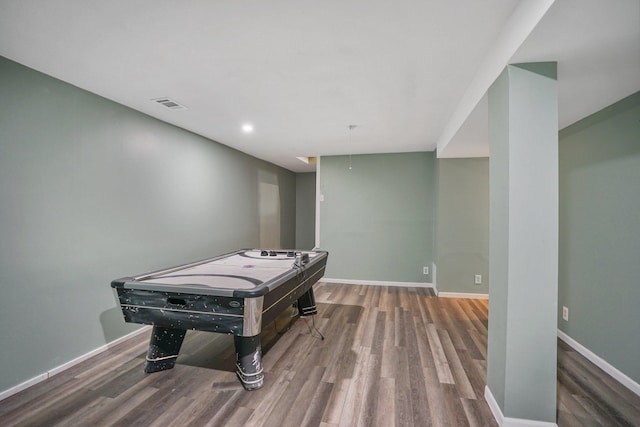 game room with hardwood / wood-style flooring