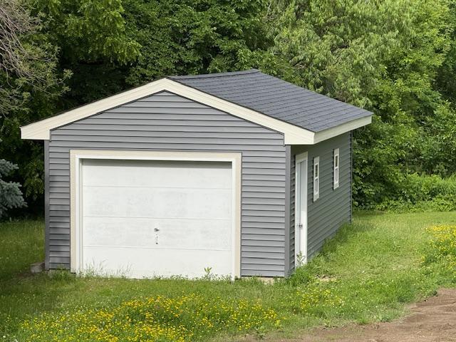 8001 Petunia St, Victoria, MN 55386 - view of detached garage