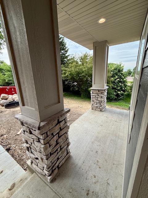 8001 Petunia St, Victoria, MN 55386 - view of porch