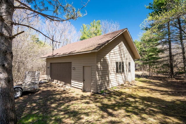view of detached garage