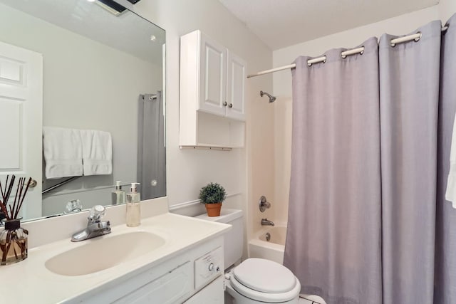 full bathroom with toilet, vanity, and shower / tub combo with curtain