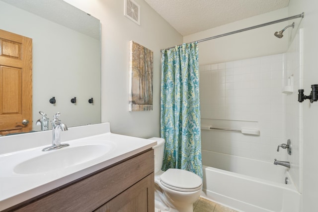 full bathroom featuring visible vents, toilet, shower / bath combo, a textured ceiling, and vanity