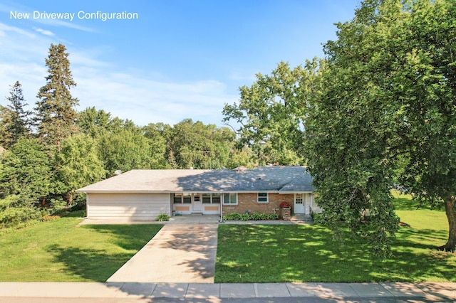 ranch-style home with a porch and a front lawn