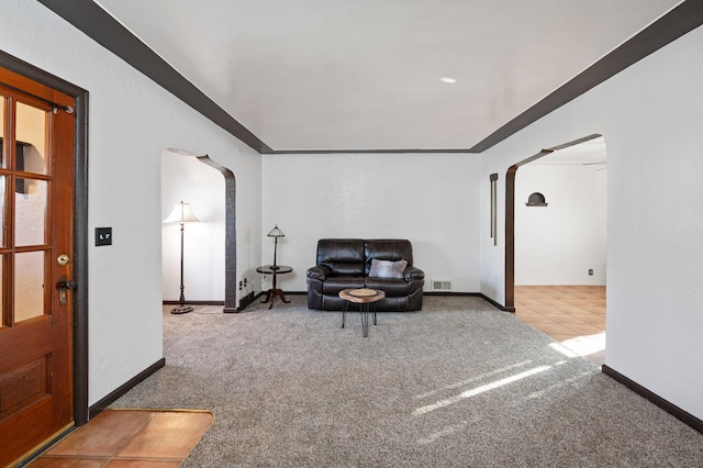 living area with carpet floors