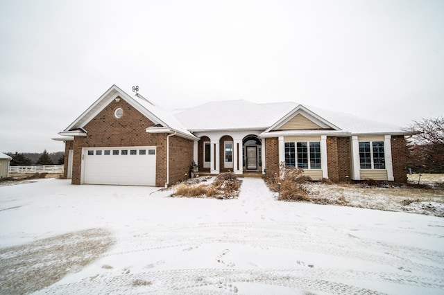 view of front facade with a garage