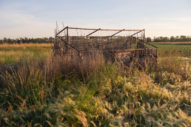 exterior space featuring a rural view