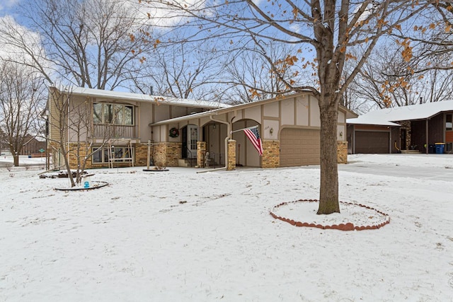 view of front of house with a garage