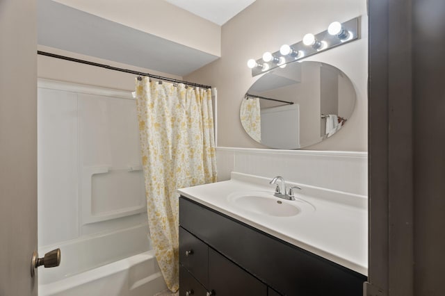 bathroom with vanity and shower / bath combo