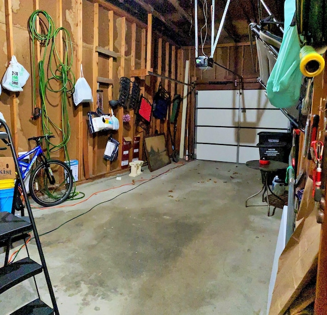 2402 Kenwood Dr SW, Willmar, MN 56201 - garage with a garage door opener