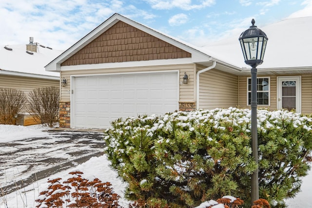 view of front of house with a garage