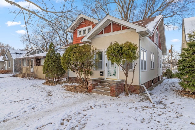 view of front of property