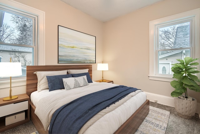 view of carpeted bedroom