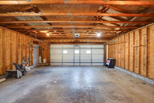 409 Adams St, Arlington, MN 55307 - view of garage