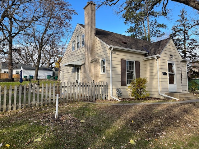 view of side of property