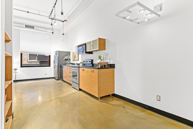 kitchen featuring stainless steel appliances