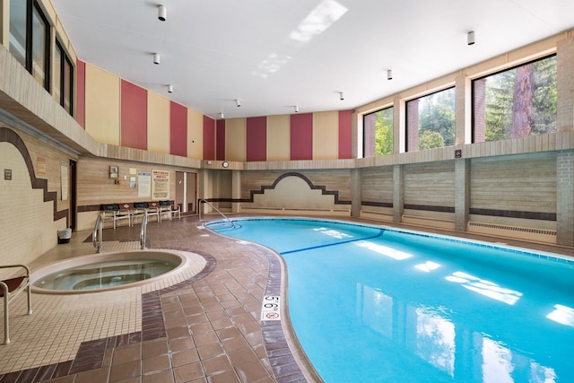 view of pool featuring an indoor in ground hot tub