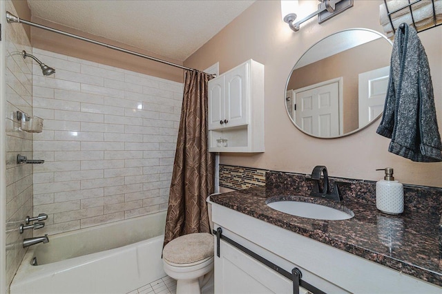 full bathroom featuring backsplash, a textured ceiling, toilet, shower / bath combo with shower curtain, and vanity