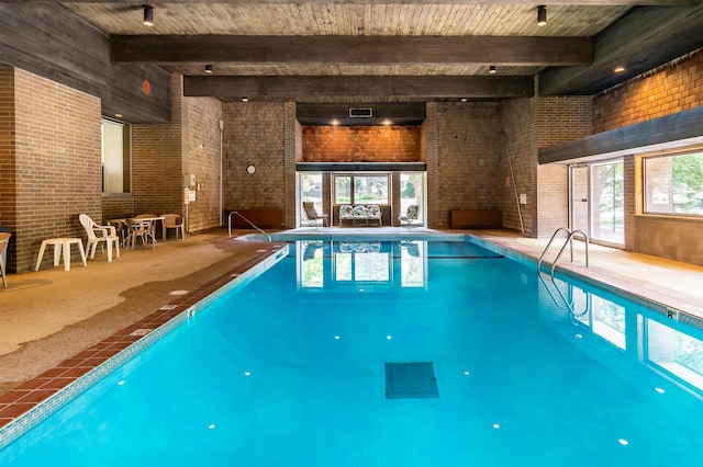 2800 Hamline Ave N Unit 150, Roseville, MN 55113 - view of indoor community pool