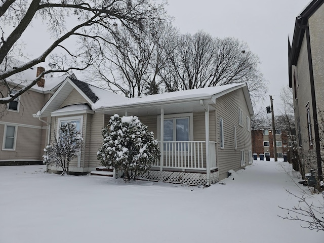 view of front of house featuring covered porch