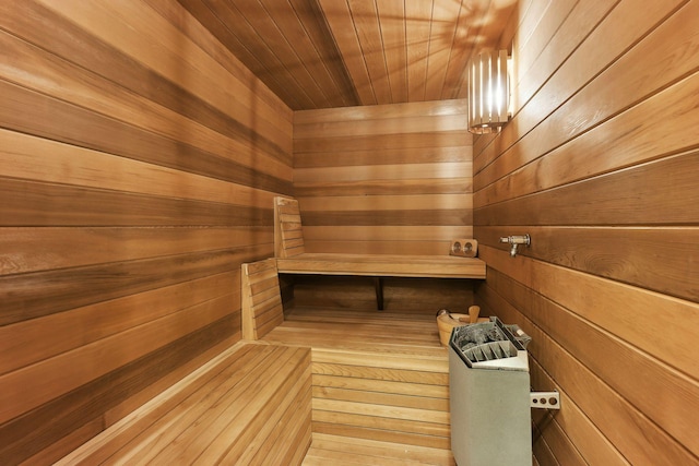 view of sauna / steam room