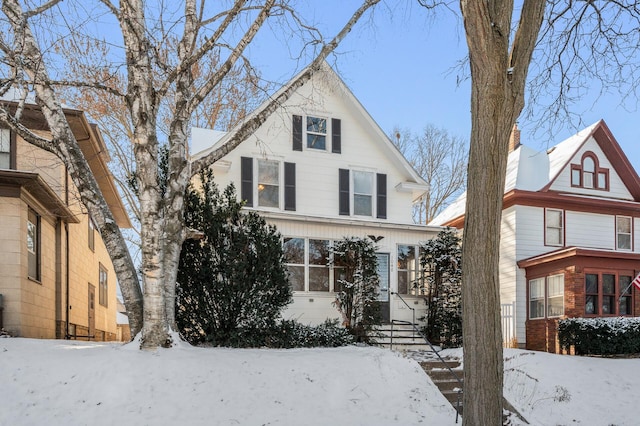 view of front of property