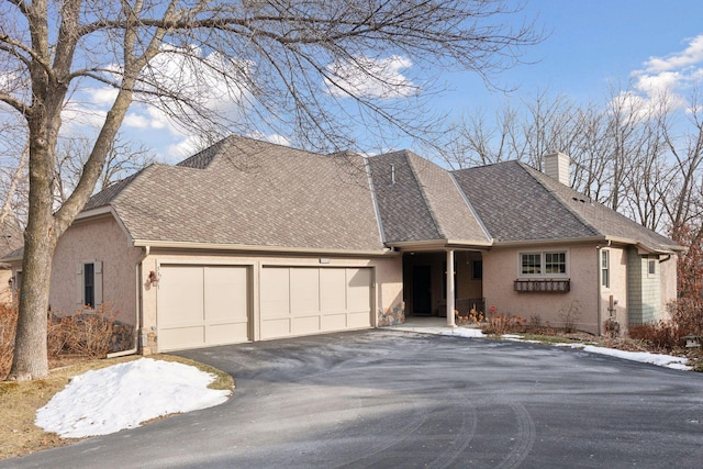 view of front of house featuring a garage