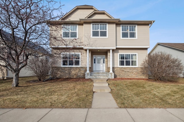 view of front of property with a front yard