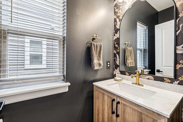 14592 Twin Lakes Cir, Burnsville, MN 55306 - bathroom with vanity