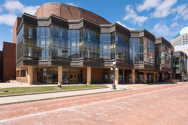 view of building exterior