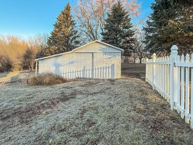 view of outdoor structure