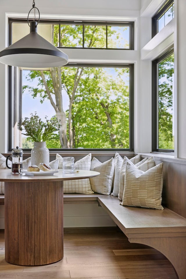 interior space featuring breakfast area