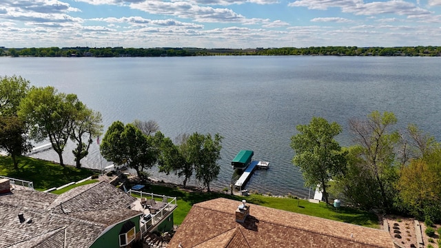 1606 Shore Dr, Worthington, MN 56187 - water view
