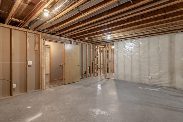 1733 Bassett Dr, Mankato, MN 56001 - view of unfinished below grade area