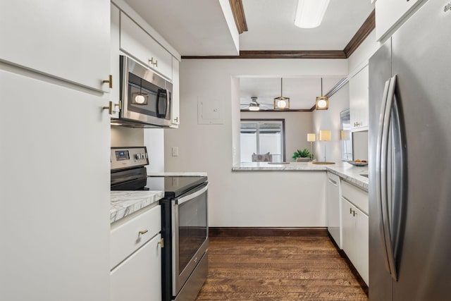 kitchen featuring white cabinetry, ceiling fan, dark wood-type flooring, stainless steel appliances, and crown molding