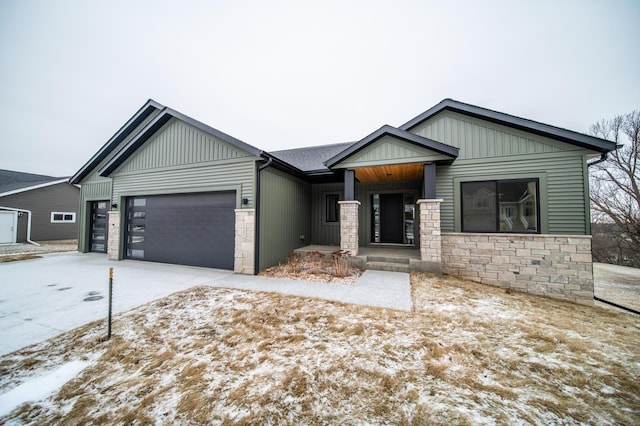 view of front of house with a garage