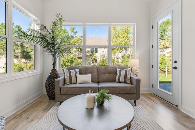 view of sunroom / solarium