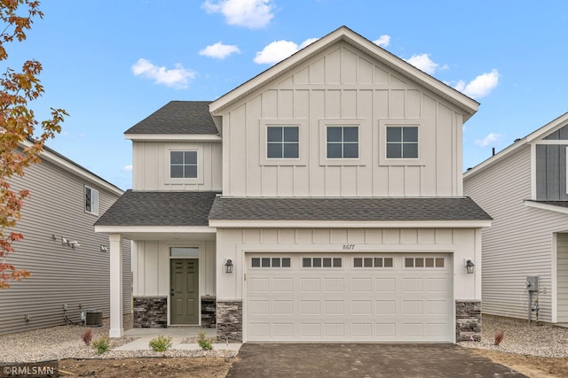 view of front facade with a garage