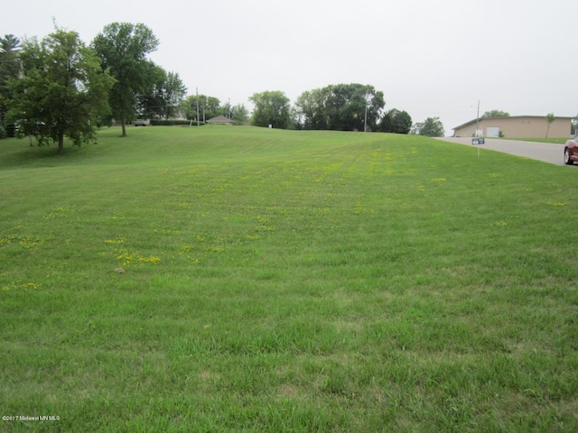 Listing photo 2 for TBD 3rd Ave, Pelican Rapids MN 56572