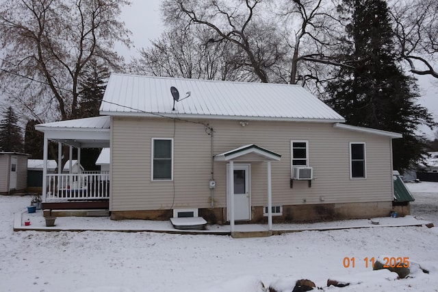 view of front facade with cooling unit