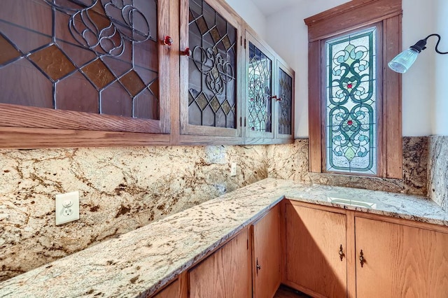 442 Summit Ave Unit 6, Saint Paul, MN 55102 - detailed view of tasteful backsplash