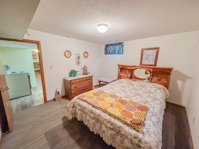 bedroom featuring a textured ceiling