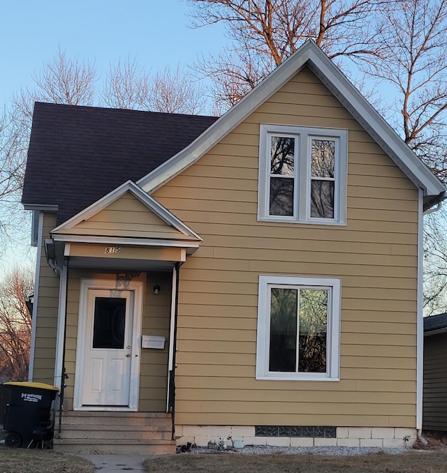 view of front of property