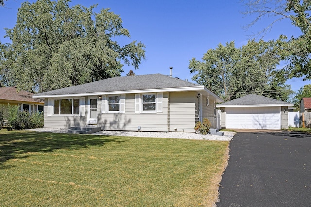 ranch-style home featuring a front yard