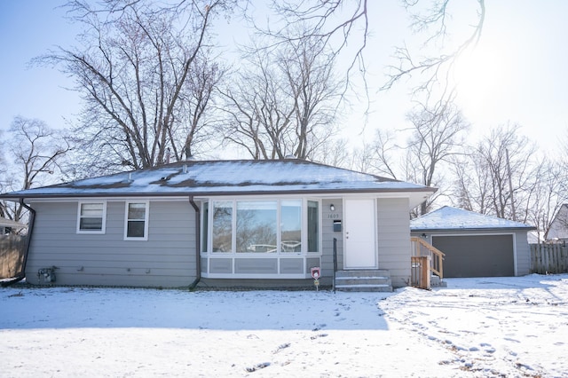 view of front facade with a garage