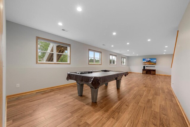 1939 Legacy Dr, Faribault, MN 55021 - rec room featuring light wood-type flooring, baseboards, recessed lighting, and billiards table